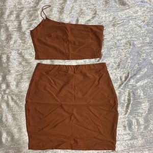 BROWN TWO PIECE SET